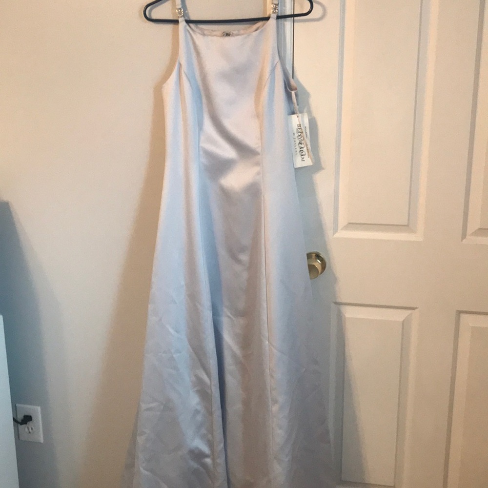 Formal gown never wore!